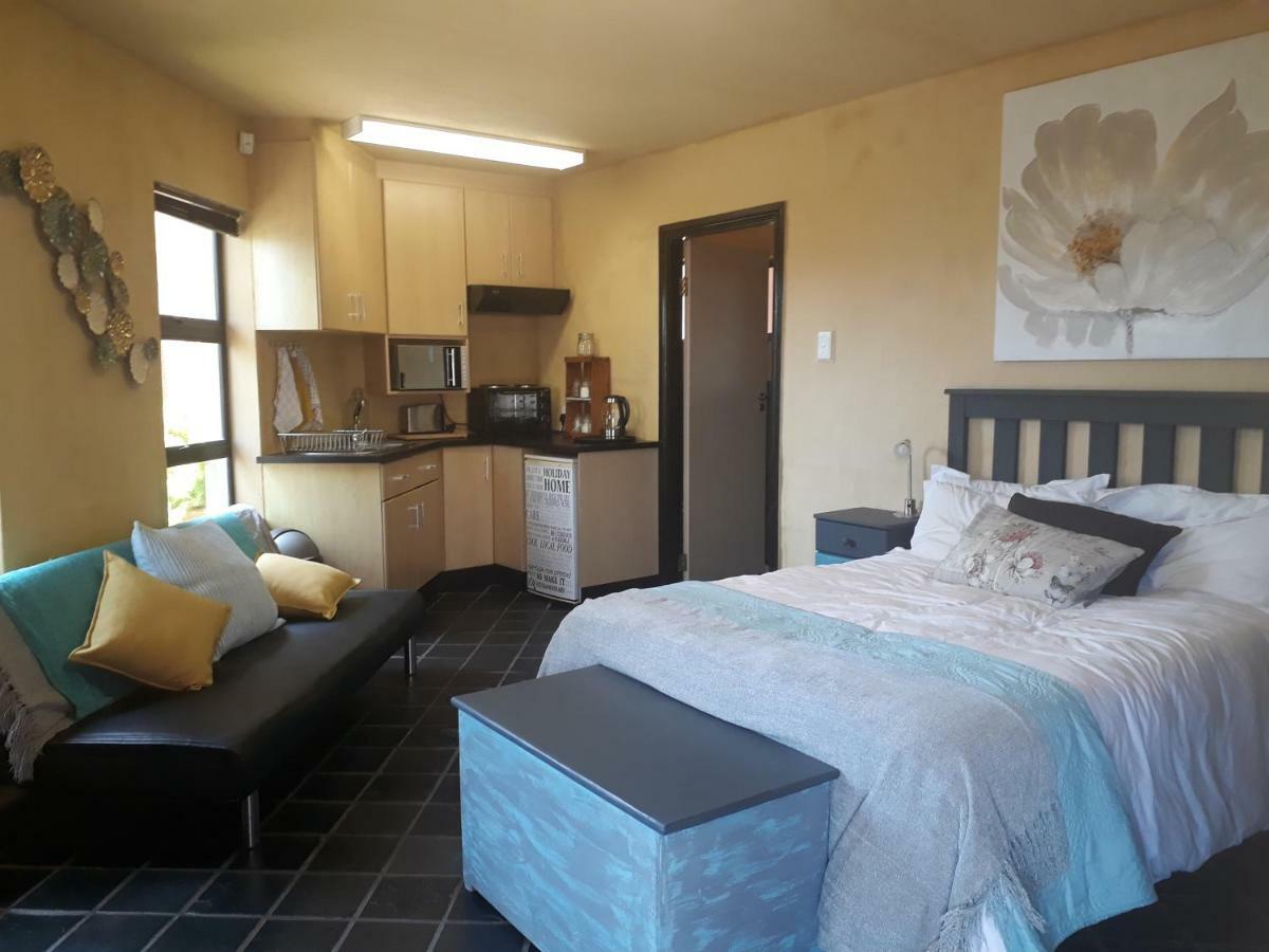 Appartement Studio@104 à Mossel Bay Extérieur photo