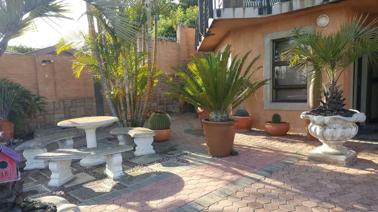 Appartement Studio@104 à Mossel Bay Extérieur photo